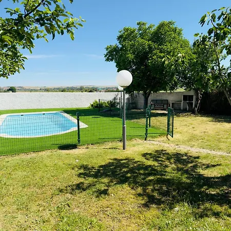 Casa Dos Lunas *